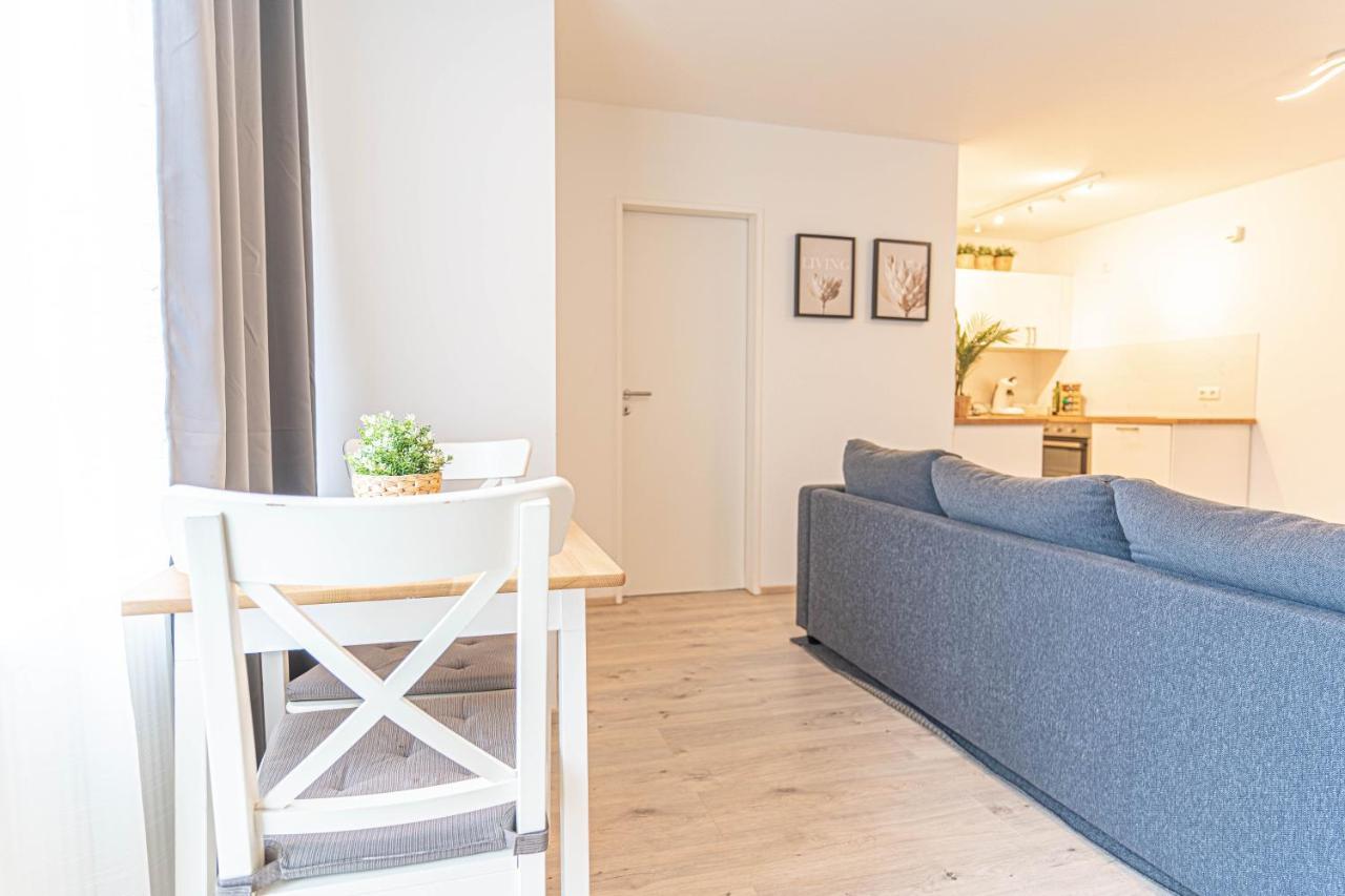 Apartment Leverkusen Esterno foto